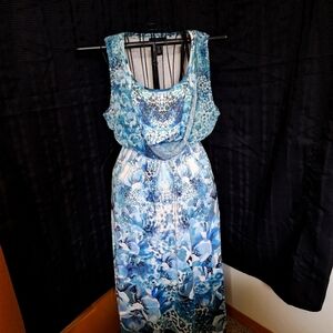 Beautiful lightweight dress
